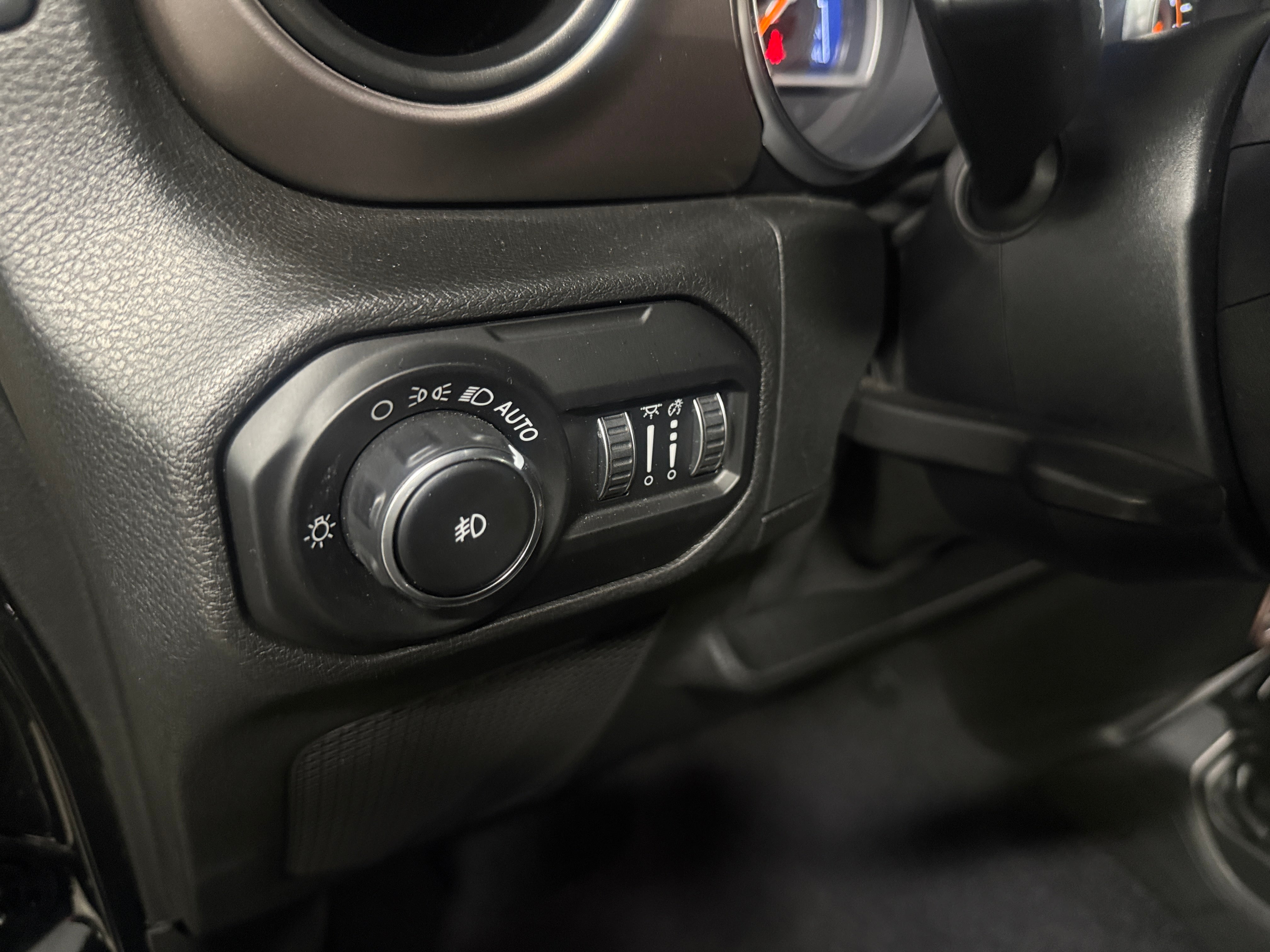 jeep wrangler unlimited 2020 1C4HJXDG4LW268728 image jeep wrangler unlimited 2020 1C4HJXDG4LW268728 image